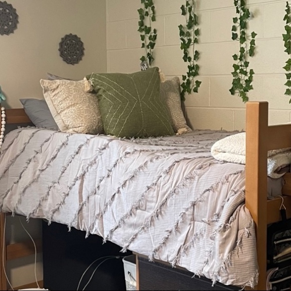Grey Target Twin XL comforter